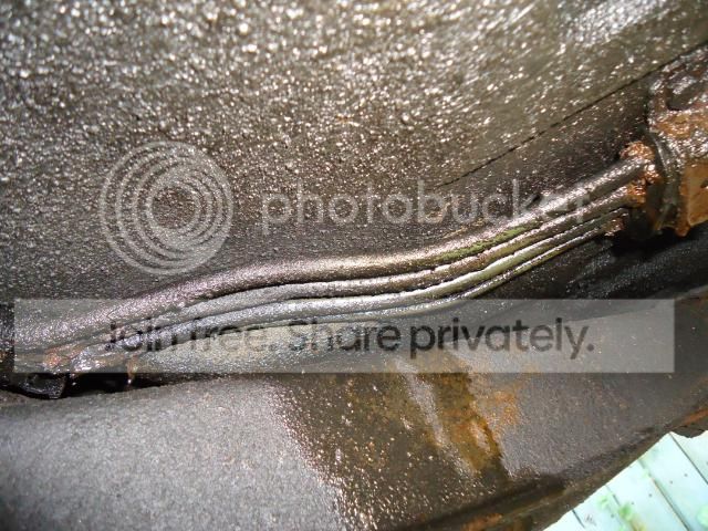 Mercedes Benz C Class And C Class Amg Why Does My Car Smell Like Fuel